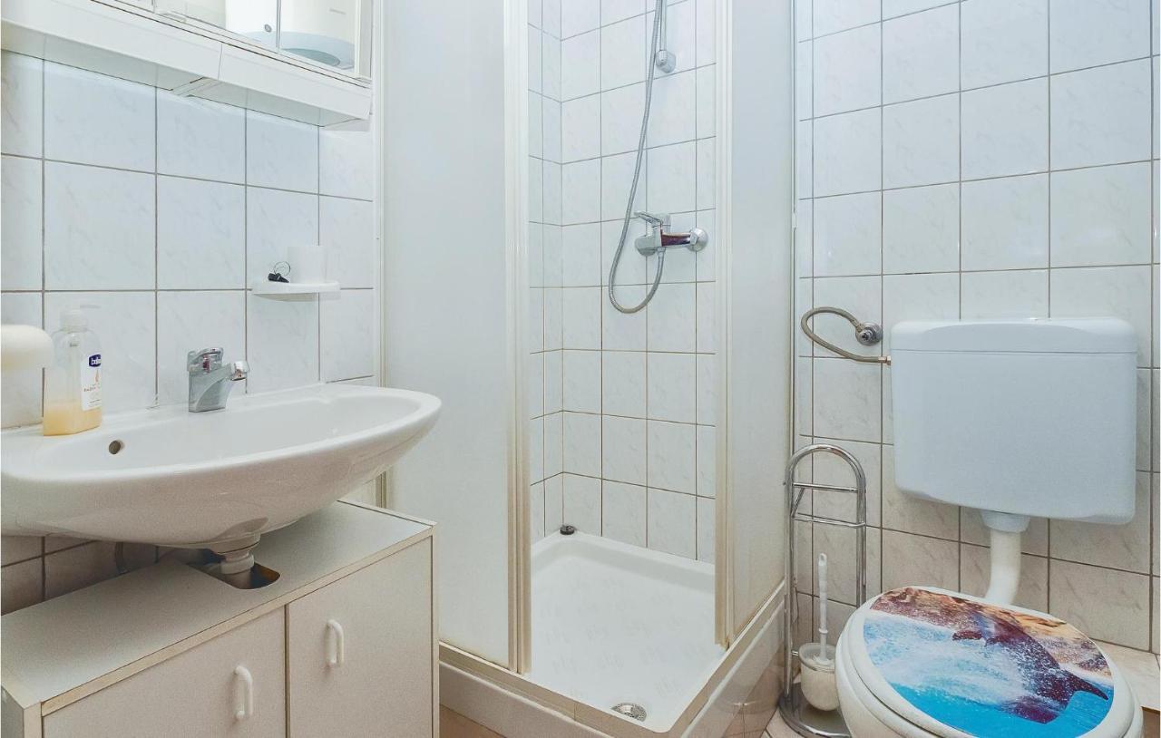 Lovely Apartment In Omis With Kitchenette Kültér fotó